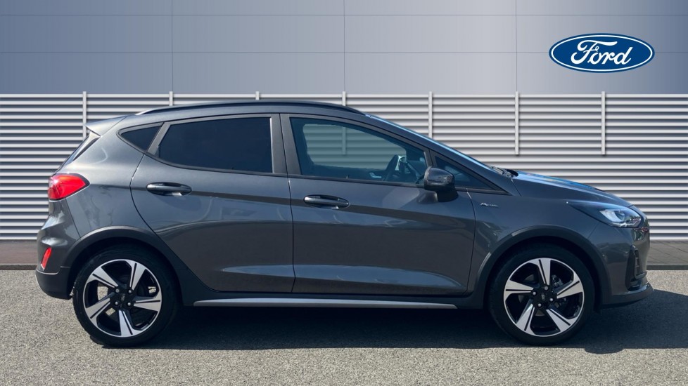 Ford Fiesta 1.0 EcoBoost Hybrid mHEV 125 Active 5dr Petrol Hatchback - Image 5