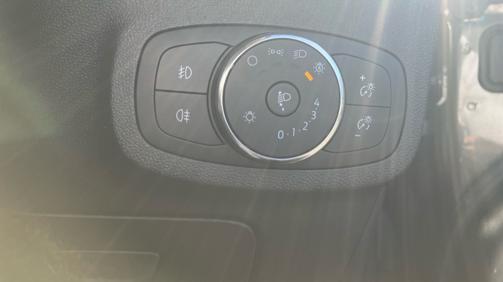 Ford Fiesta 1.0 EcoBoost Hybrid mHEV 125 Active 5dr Petrol Hatchback - Image 28
