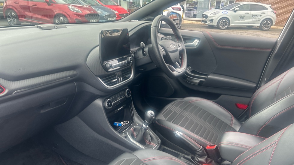 Ford Puma 1.0 EcoBoost Hybrid mHEV ST-Line X 5dr Petrol Hatchback - Image 9