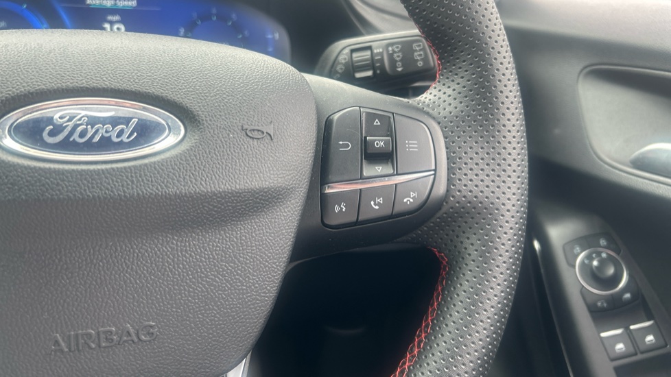 Ford Puma 1.0 EcoBoost Hybrid mHEV ST-Line X 5dr Petrol Hatchback - Image 26