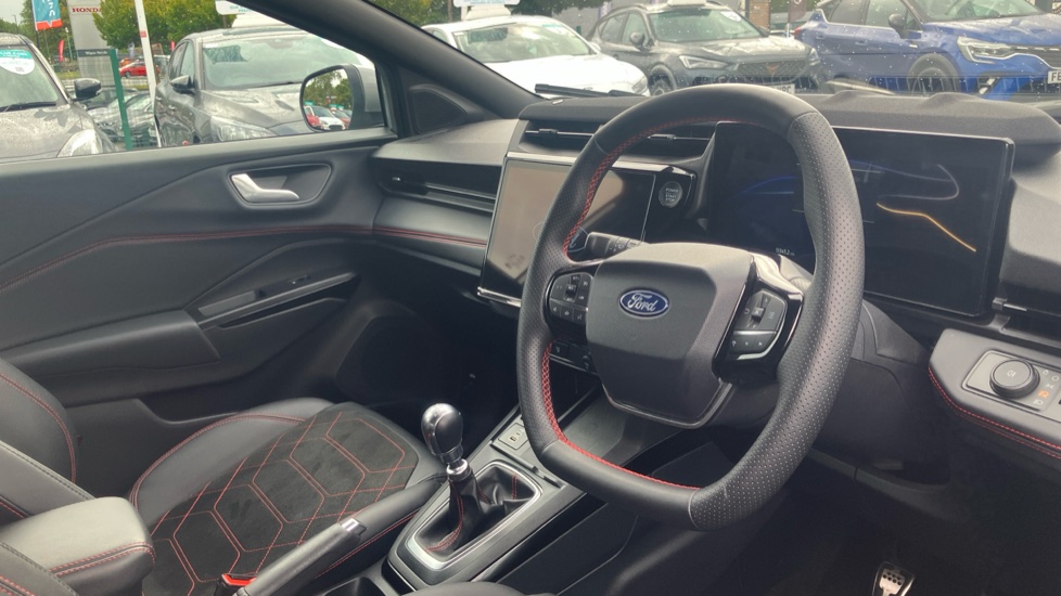 Ford Puma 1.0 EcoBoost Hybrid mHEV ST-Line X 5dr Petrol Hatchback - Image 11