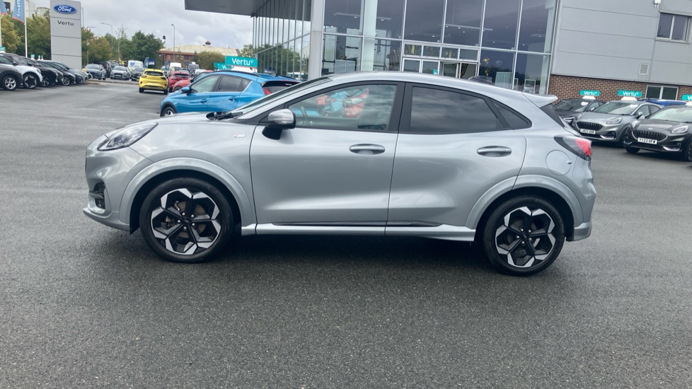 Ford Puma 1.0 EcoBoost Hybrid mHEV ST-Line X 5dr Petrol Hatchback - Image 38