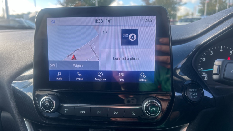 Ford Puma 1.0 EcoBoost Hybrid mHEV Titanium 5dr Petrol Hatchback - Image 12