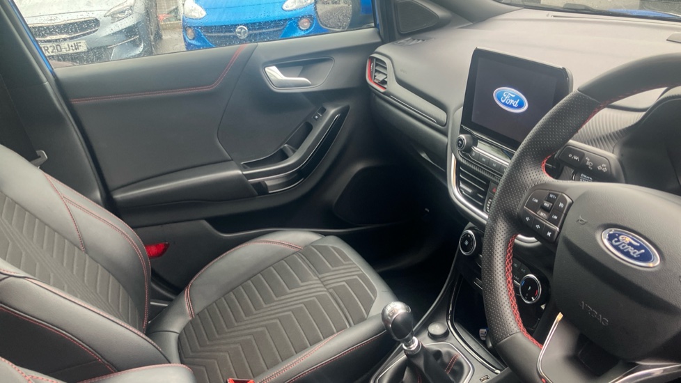 Ford Puma 1.0 EcoBoost Hybrid mHEV 155 ST-Line X 5dr Petrol Hatchback - Image 14