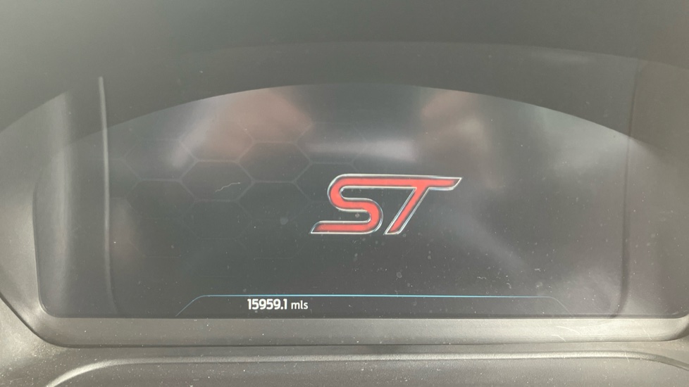 Ford Puma ST 1.5 EcoBoost ST 5dr Petrol Hatchback - Image 18
