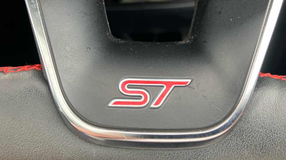 Ford Puma ST 1.5 EcoBoost ST 5dr Petrol Hatchback - Image 22