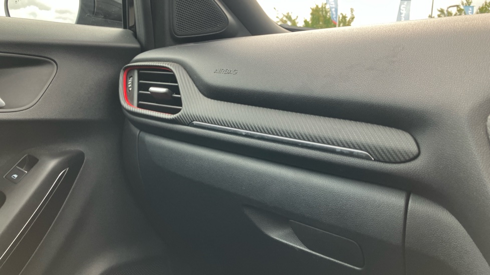 Ford Puma ST 1.5 EcoBoost ST 5dr Petrol Hatchback - Image 25