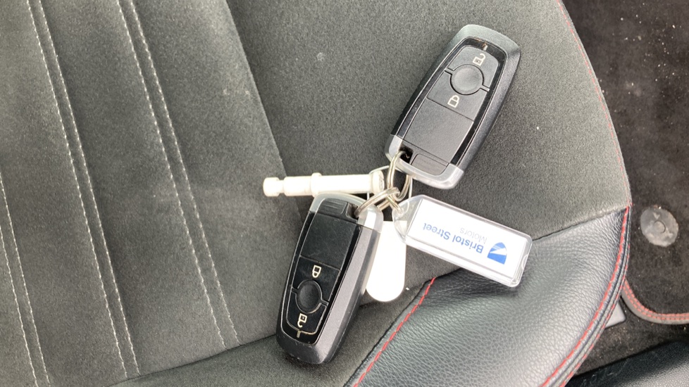 Ford EcoSport 1.0 EcoBoost 125 ST-Line 5dr Petrol Hatchback - Image 19