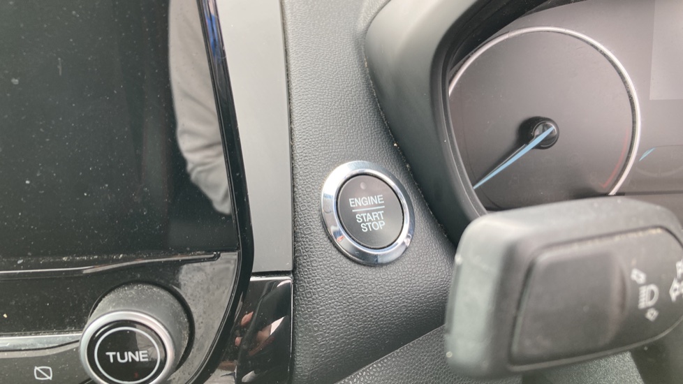 Ford EcoSport 1.0 EcoBoost 125 ST-Line 5dr Petrol Hatchback - Image 31