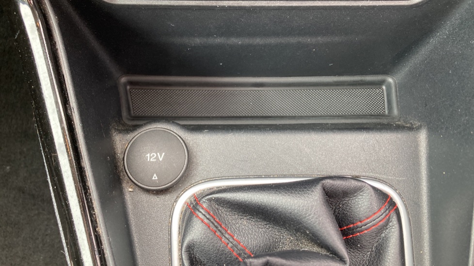 Ford EcoSport 1.0 EcoBoost 125 ST-Line 5dr Petrol Hatchback - Image 35