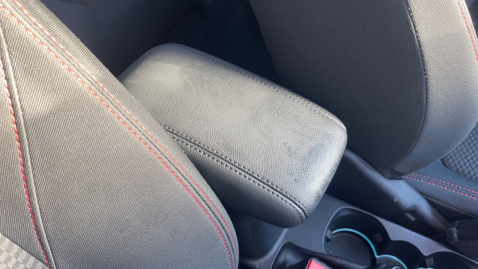 Ford Fiesta 1.0 EcoBoost 95 ST-Line Edition 3dr Petrol Hatchback - Image 38