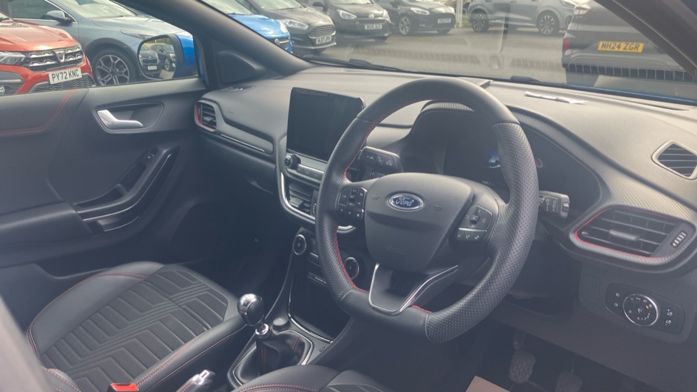 Ford Puma 1.0 EcoBoost Hybrid mHEV ST-Line X 5dr Petrol Hatchback - Image 11