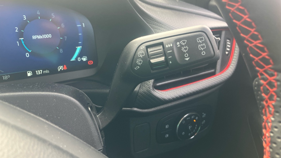 Ford Puma 1.0 EcoBoost Hybrid mHEV ST-Line X 5dr Petrol Hatchback - Image 27
