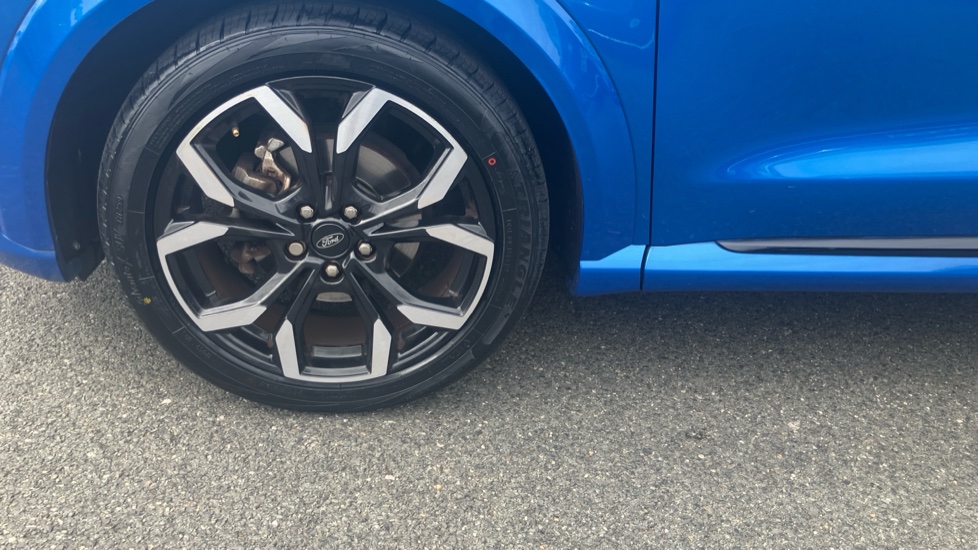 Ford Puma 1.0 EcoBoost Hybrid mHEV ST-Line X 5dr Petrol Hatchback - Image 37