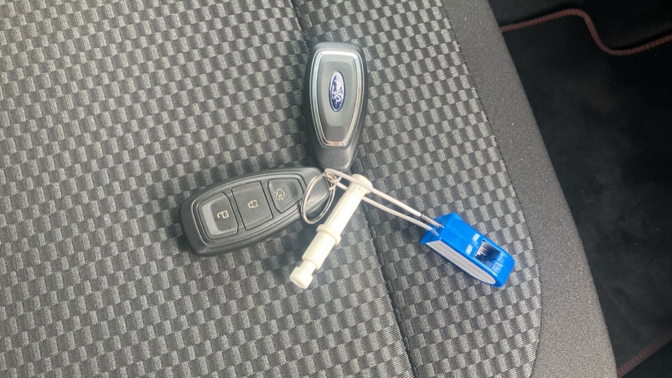 Ford Puma 1.0 EcoBoost Hybrid mHEV ST-Line 5dr Petrol Hatchback - Image 20