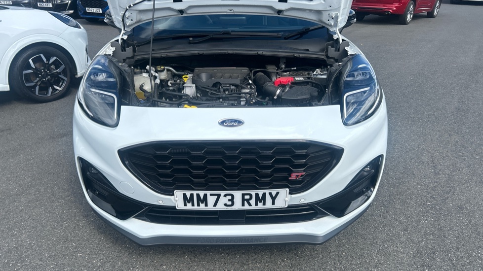 Ford Puma ST 1.0 EcoBoost Hybrid mHEV ST 5dr DCT Petrol Hatchback - Image 8