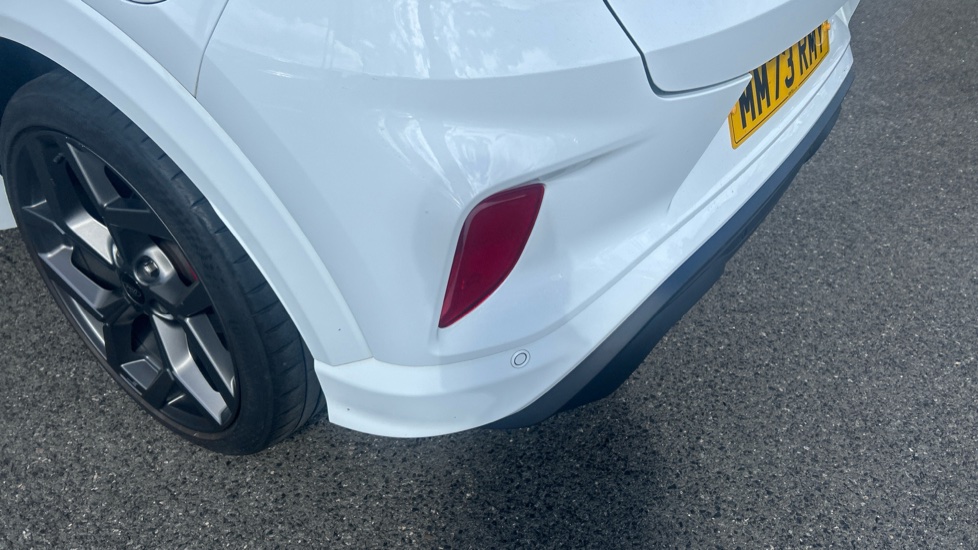 Ford Puma ST 1.0 EcoBoost Hybrid mHEV ST 5dr DCT Petrol Hatchback - Image 40