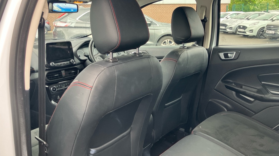 Ford EcoSport 1.0 EcoBoost 125 ST-Line 5dr Petrol Hatchback - Image 30