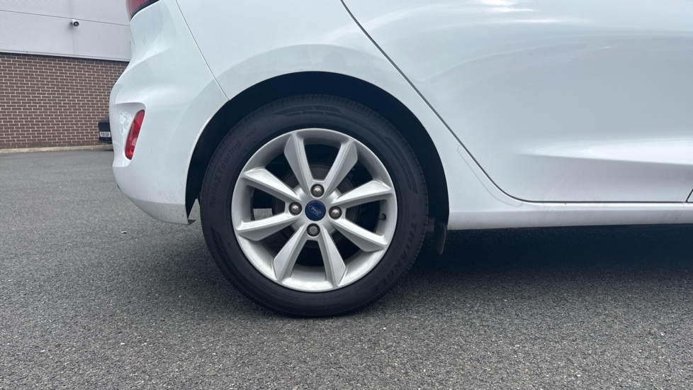Ford Fiesta 1.0 EcoBoost Trend 5dr Petrol Hatchback - Image 7