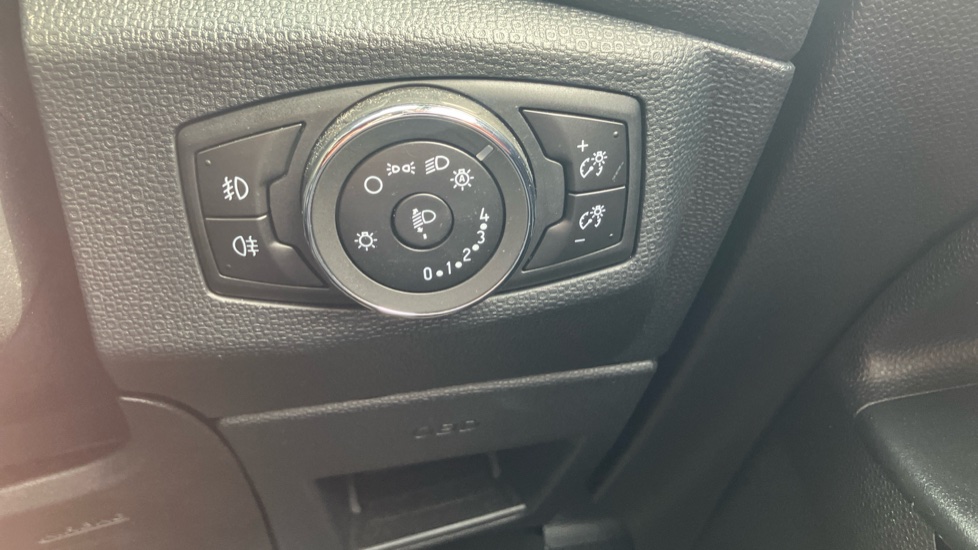 Ford EcoSport 1.0 EcoBoost 125 ST-Line 5dr Petrol Hatchback - Image 27