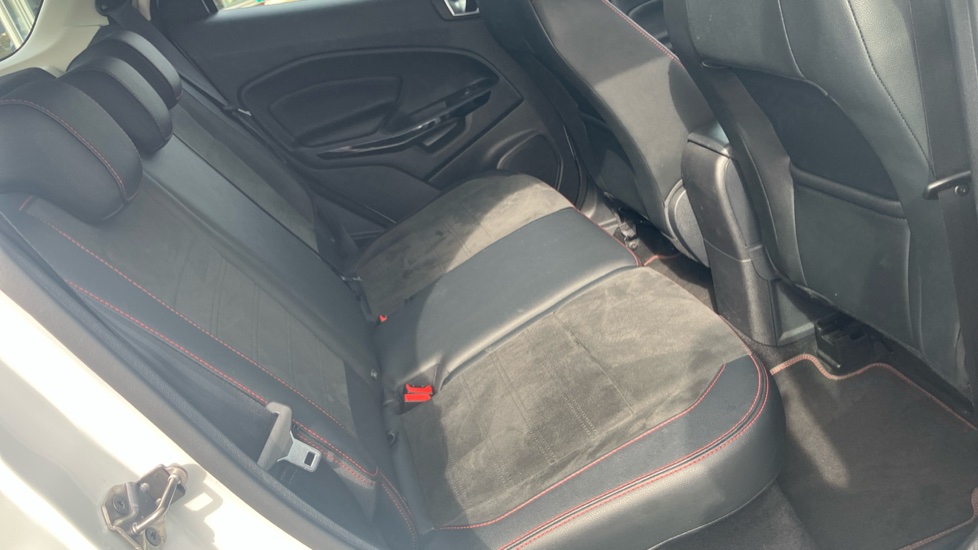 Ford EcoSport 1.0 EcoBoost 125 ST-Line 5dr Petrol Hatchback - Image 40