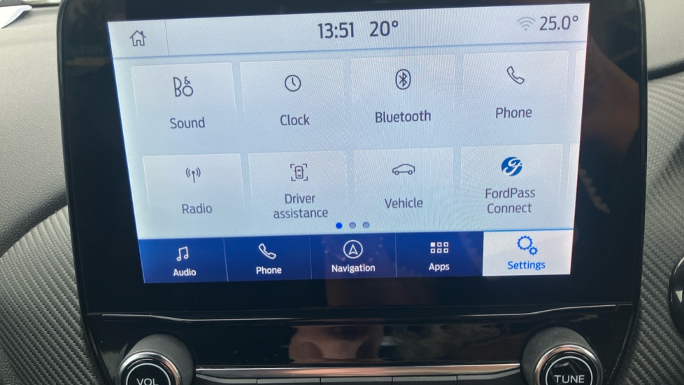 Ford Puma 1.0 EcoBoost Hybrid mHEV ST-Line X 5dr Petrol Hatchback - Image 31