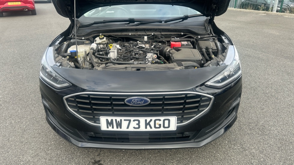 Ford Focus 1.0 EcoBoost Titanium 5dr Petrol Hatchback - Image 8