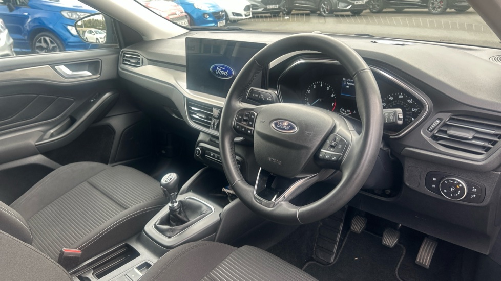 Ford Focus 1.0 EcoBoost Titanium 5dr Petrol Hatchback - Image 11
