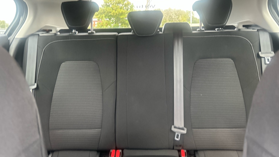 Ford Focus 1.0 EcoBoost Titanium 5dr Petrol Hatchback - Image 15