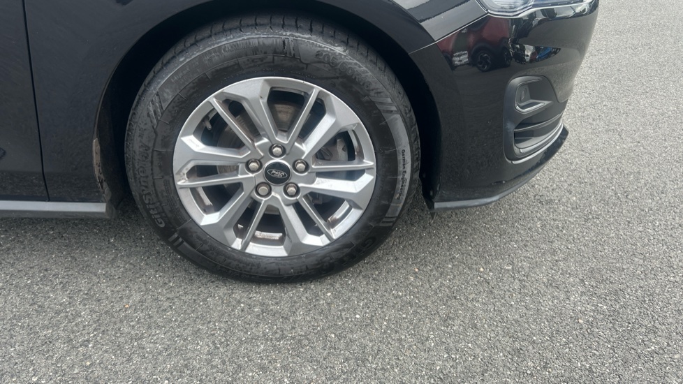 Ford Focus 1.0 EcoBoost Titanium 5dr Petrol Hatchback - Image 33