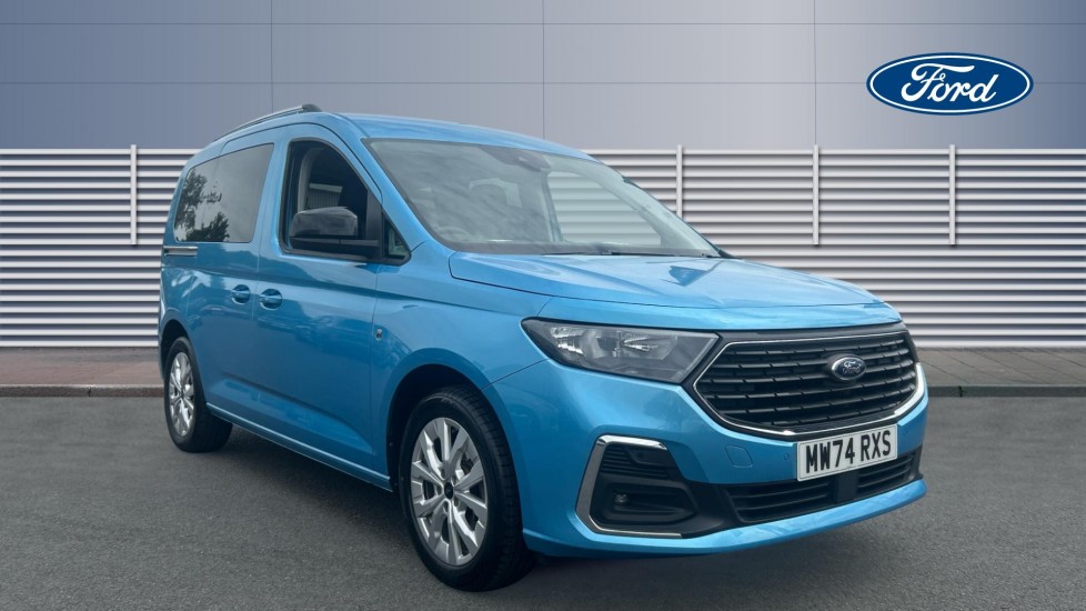 Ford Tourneo Connect 2.0 EcoBlue Titanium 5dr Auto Diesel Estate - Image 1