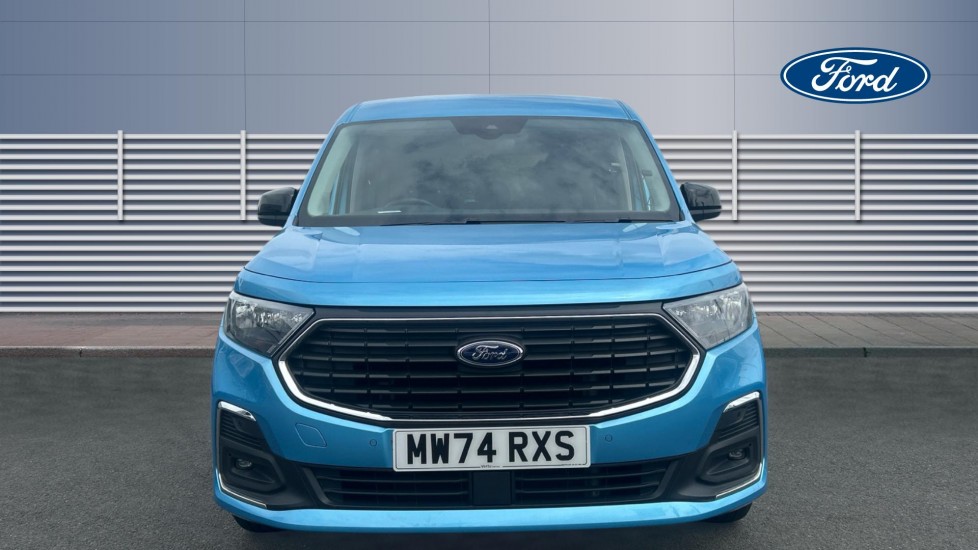 Ford Tourneo Connect 2.0 EcoBlue Titanium 5dr Auto Diesel Estate - Image 3