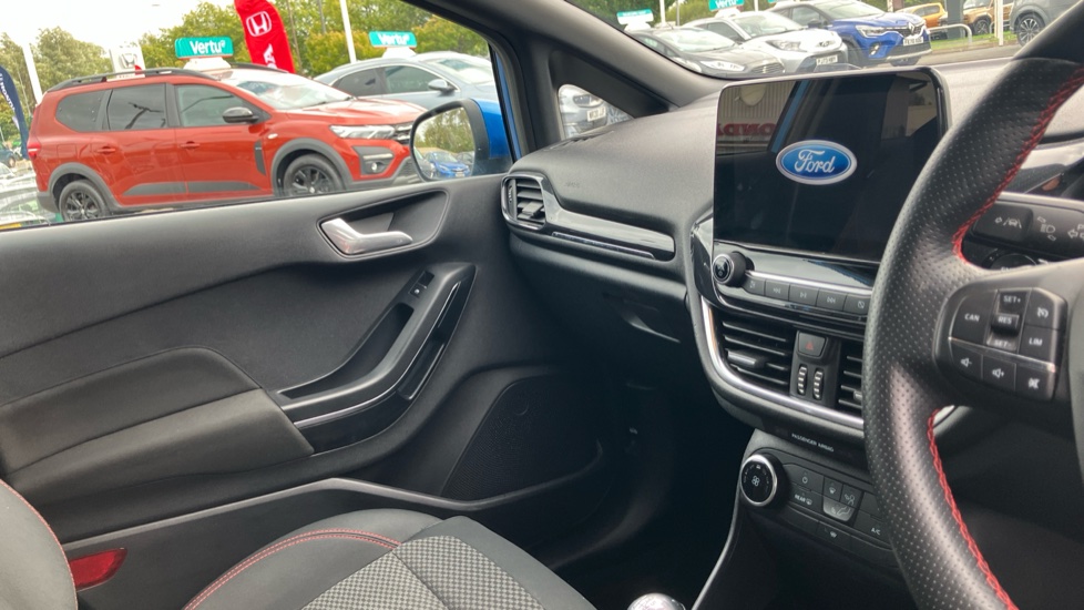 Ford Fiesta 1.0 EcoBoost Hybrid mHEV 125 ST-Line Edition 5dr Petrol Hatchback - Image 14