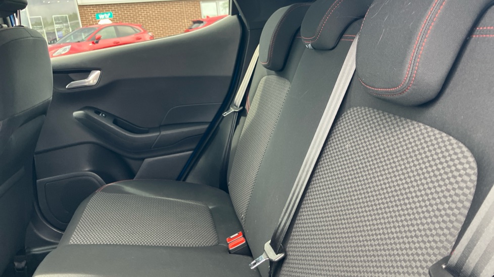 Ford Fiesta 1.0 EcoBoost Hybrid mHEV 125 ST-Line Edition 5dr Petrol Hatchback - Image 16