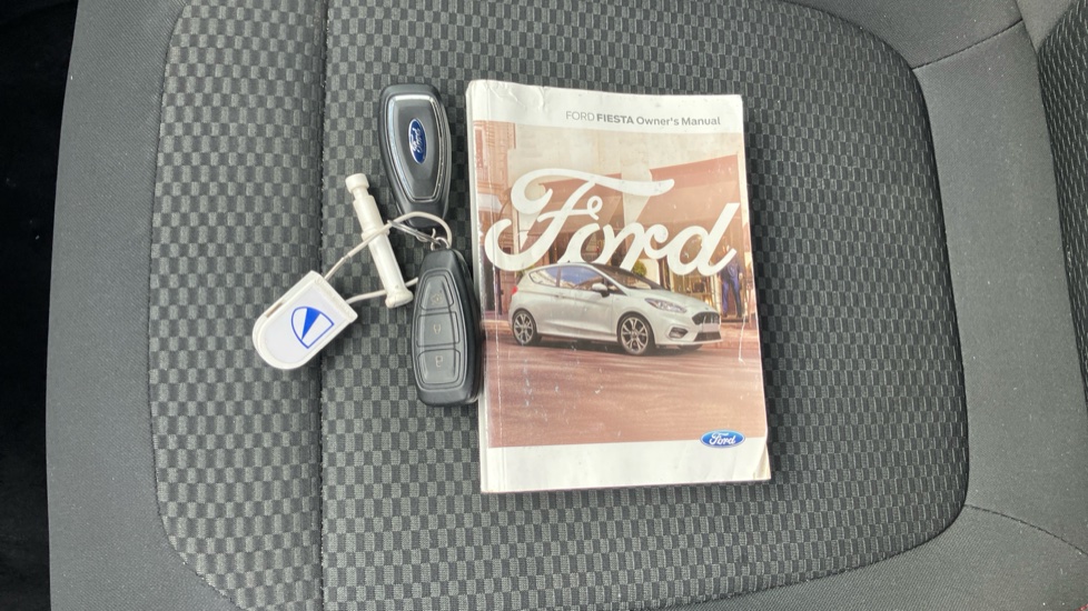 Ford Fiesta 1.0 EcoBoost Hybrid mHEV 125 ST-Line Edition 5dr Petrol Hatchback - Image 19