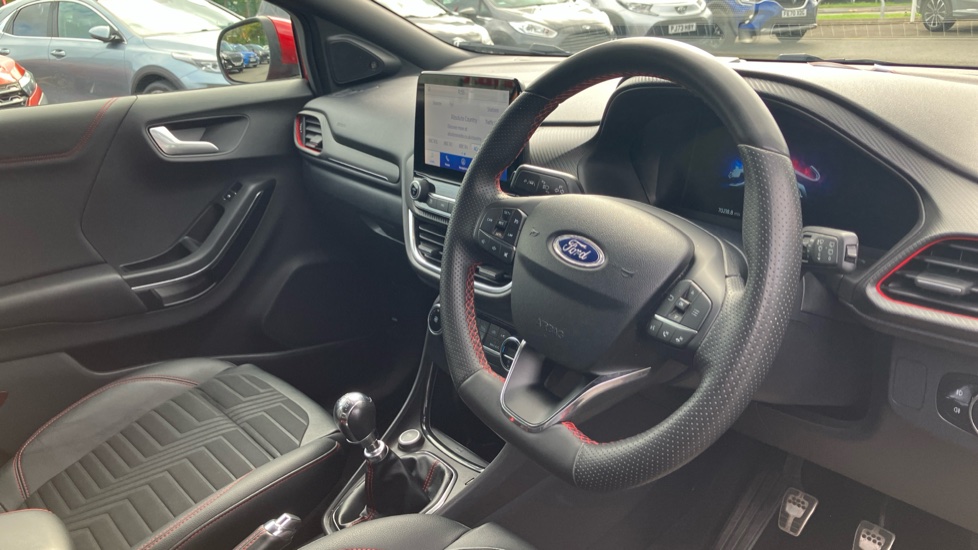 Ford Puma 1.0 EcoBoost Hybrid mHEV ST-Line X 5dr Petrol Hatchback - Image 11