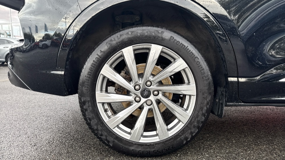 Ford Kuga 2.5 FHEV Vignale 5dr CVT Hybrid Estate - Image 7
