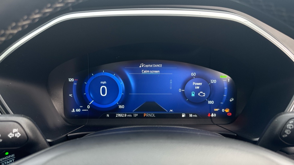 Ford Kuga 2.5 FHEV Vignale 5dr CVT Hybrid Estate - Image 18