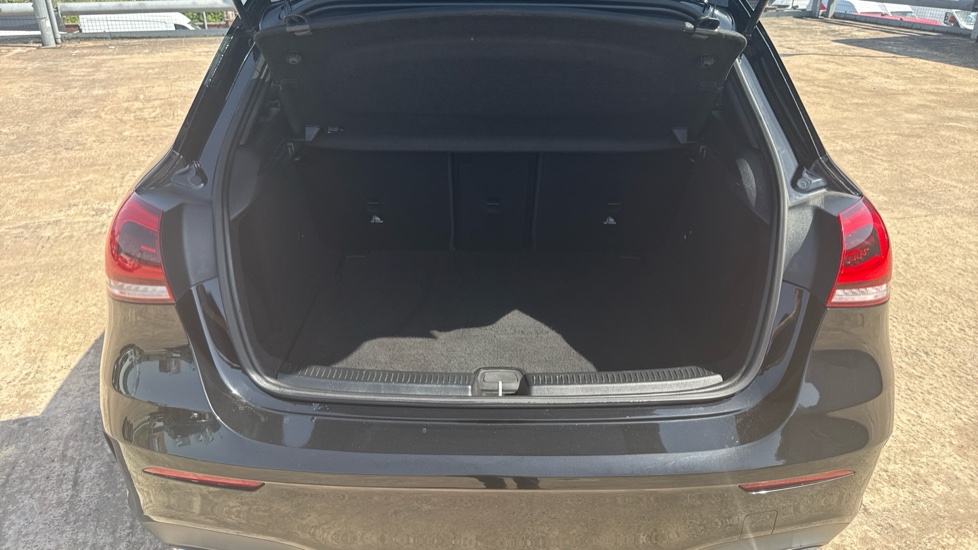 Mercedes-Benz A-Class A200d AMG Line 5dr Auto Diesel Hatchback - Image 4