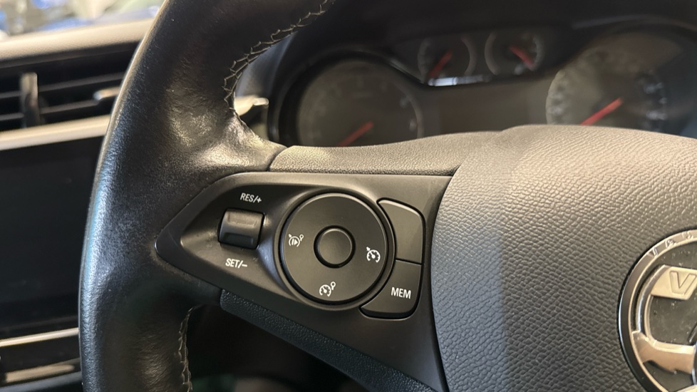 Vauxhall Corsa 1.2 SE Edition 5dr Petrol Hatchback - Image 27