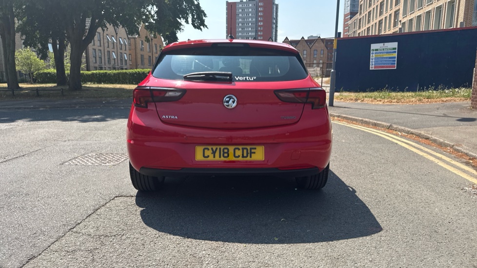 Vauxhall Astra 1.4T 16V 150 SRi 5dr Petrol Hatchback - Image 41