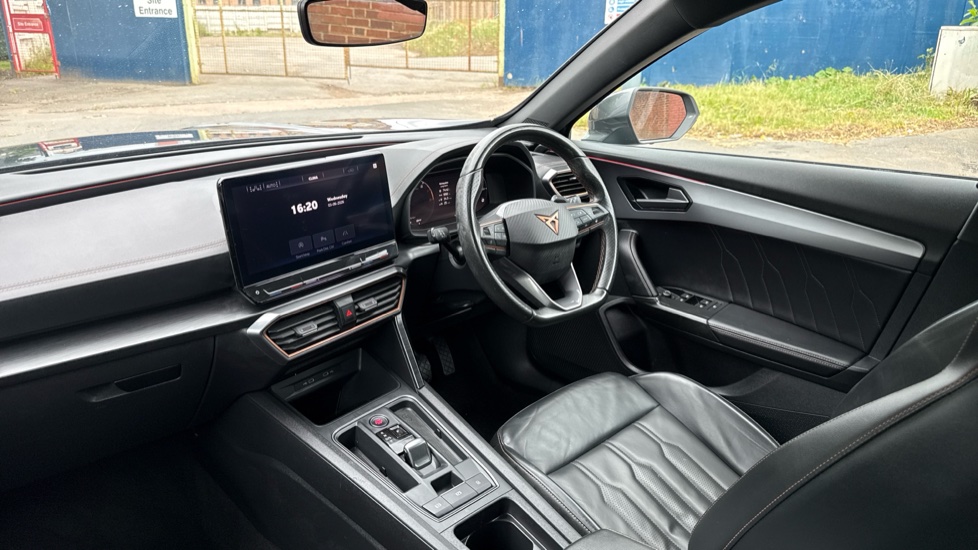 CUPRA Formentor 1.5 TSI 150 V2 5dr DSG Petrol Estate - Image 9