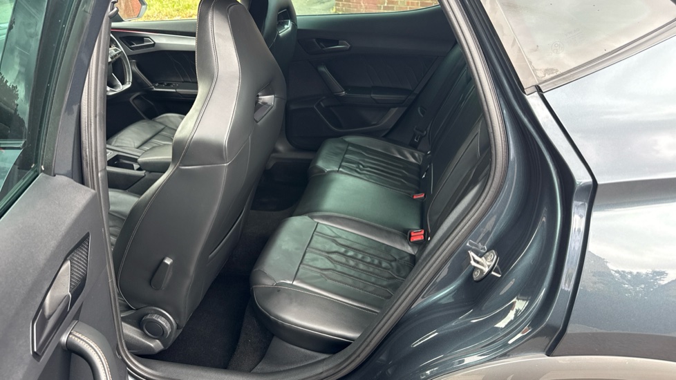 CUPRA Formentor 1.5 TSI 150 V2 5dr DSG Petrol Estate - Image 16
