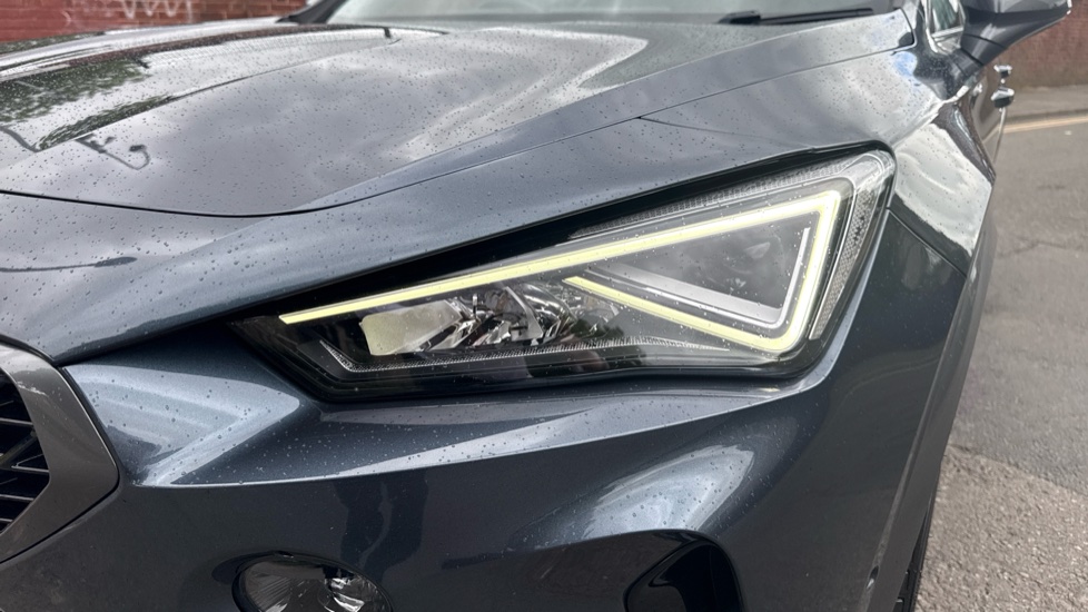 CUPRA Formentor 1.5 TSI 150 V2 5dr DSG Petrol Estate - Image 24