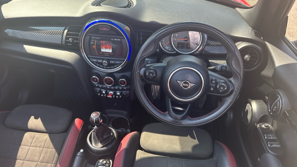 MINI Convertible 2.0 Cooper S Sport II 2dr Petrol Convertible - Image 10