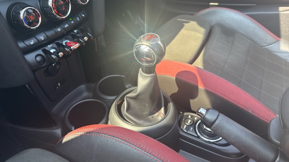 MINI Convertible 2.0 Cooper S Sport II 2dr Petrol Convertible - Image 13