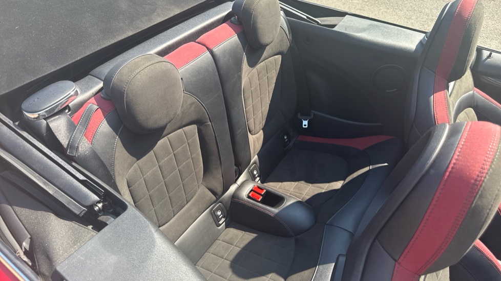 MINI Convertible 2.0 Cooper S Sport II 2dr Petrol Convertible - Image 17