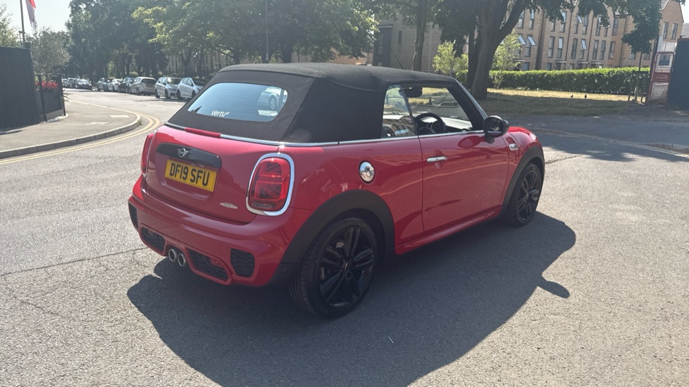 MINI Convertible 2.0 Cooper S Sport II 2dr Petrol Convertible - Image 39