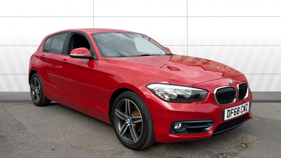 BMW 1 Series 118i [1.5] Sport 5dr [Nav/Servotronic] Petrol Hatchback - Image 1