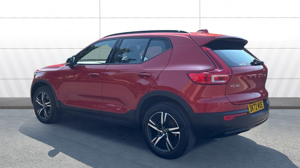 Volvo XC40 2.0 B4P Plus Dark 5dr AWD Auto Petrol Estate - Image 2